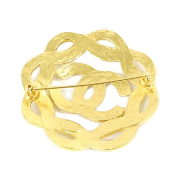 CHANEL Gold Brooch - Picture 2 of 3